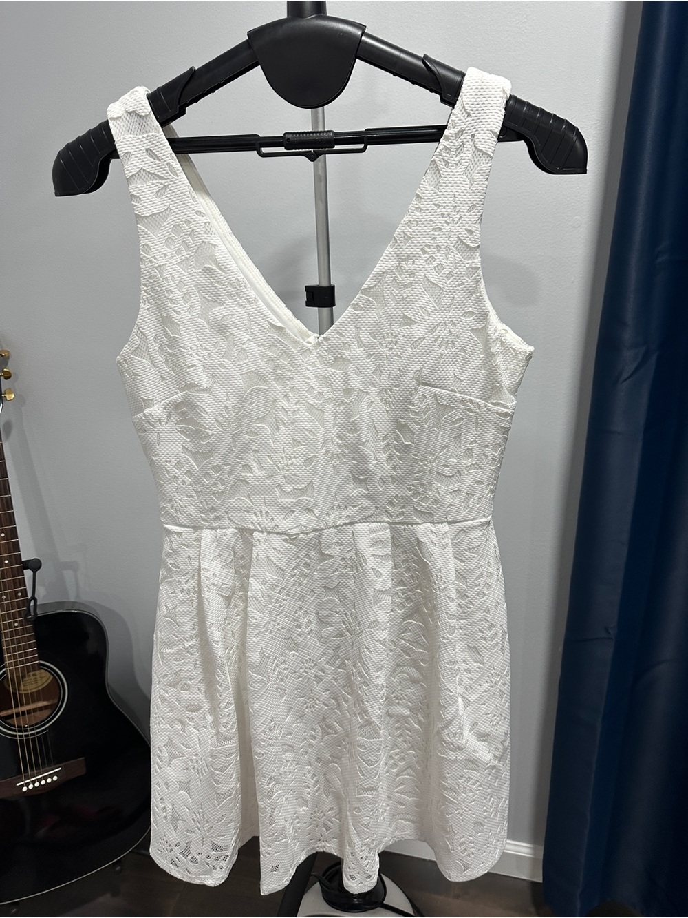 Crystal Doll White Sleeveless Lace Mini Dress